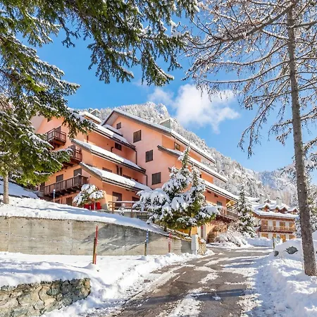 Apartman Hostdomus - Bianco Incanto