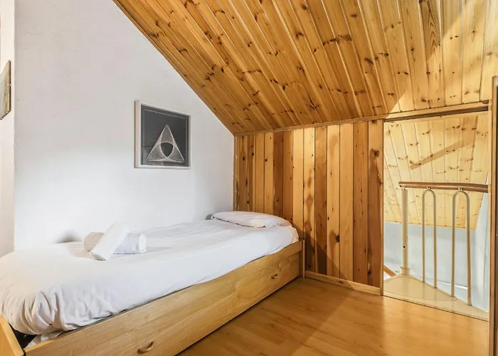 Hostdomus - Bianco Incanto * Claviere